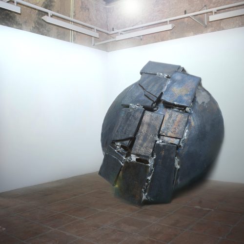 Artista José Moreno - Reposos - Escultura en sala (IX)